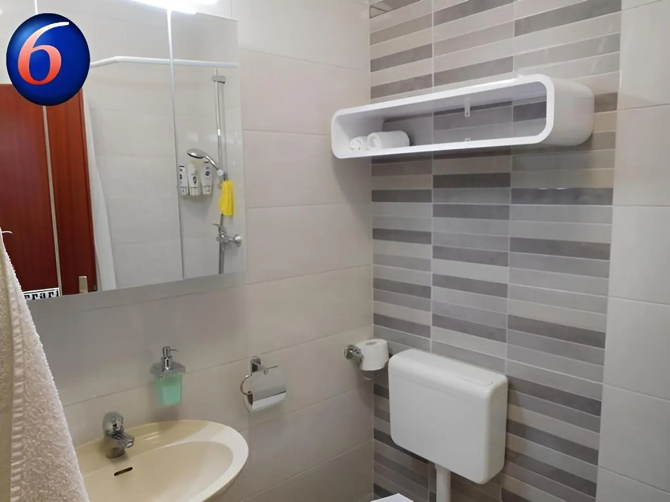 Rooms By The Sea Supetarska Draga - Donja, Rab - 23068 Rab Town Guest house